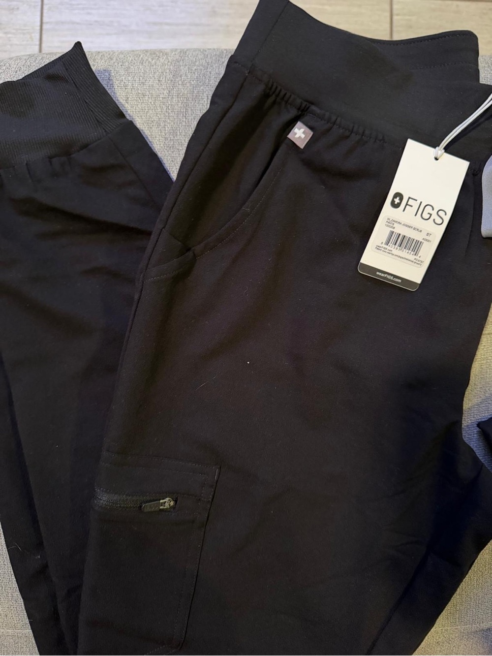 Figs Black Zamora jogger scrub pant Small Tall
